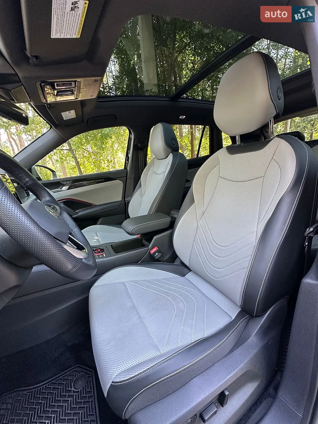 2025 Volkswagen Tiguan - мініатюра 24