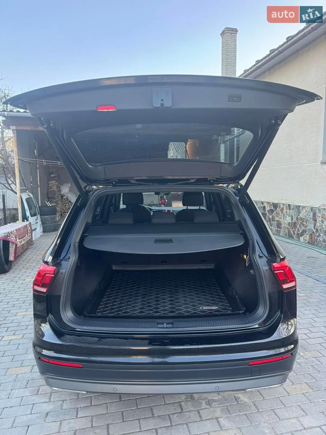 2020 Volkswagen Tiguan - мініатюра 26