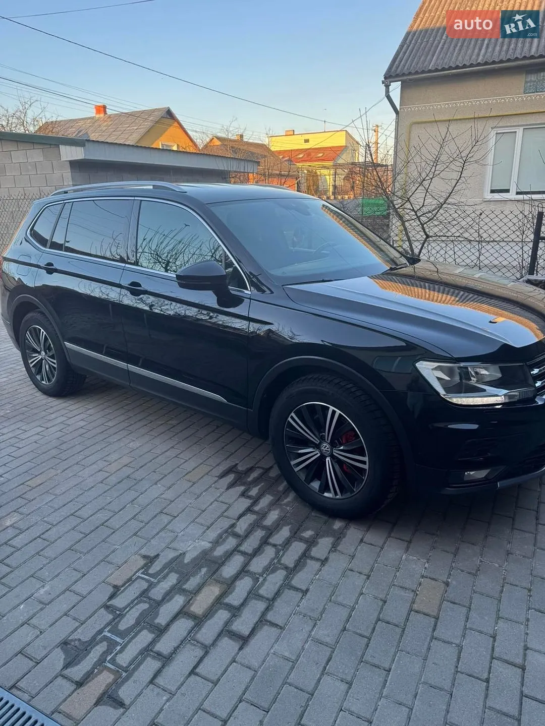 2020 Volkswagen Tiguan - мініатюра 8