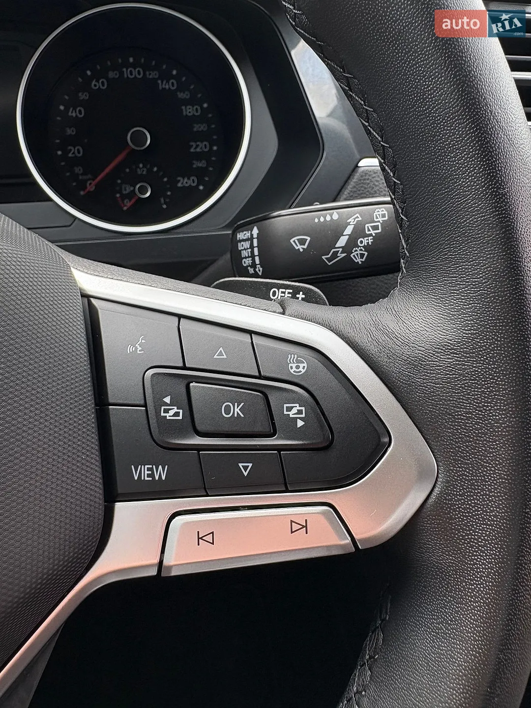 2020 Volkswagen Tiguan - мініатюра 38