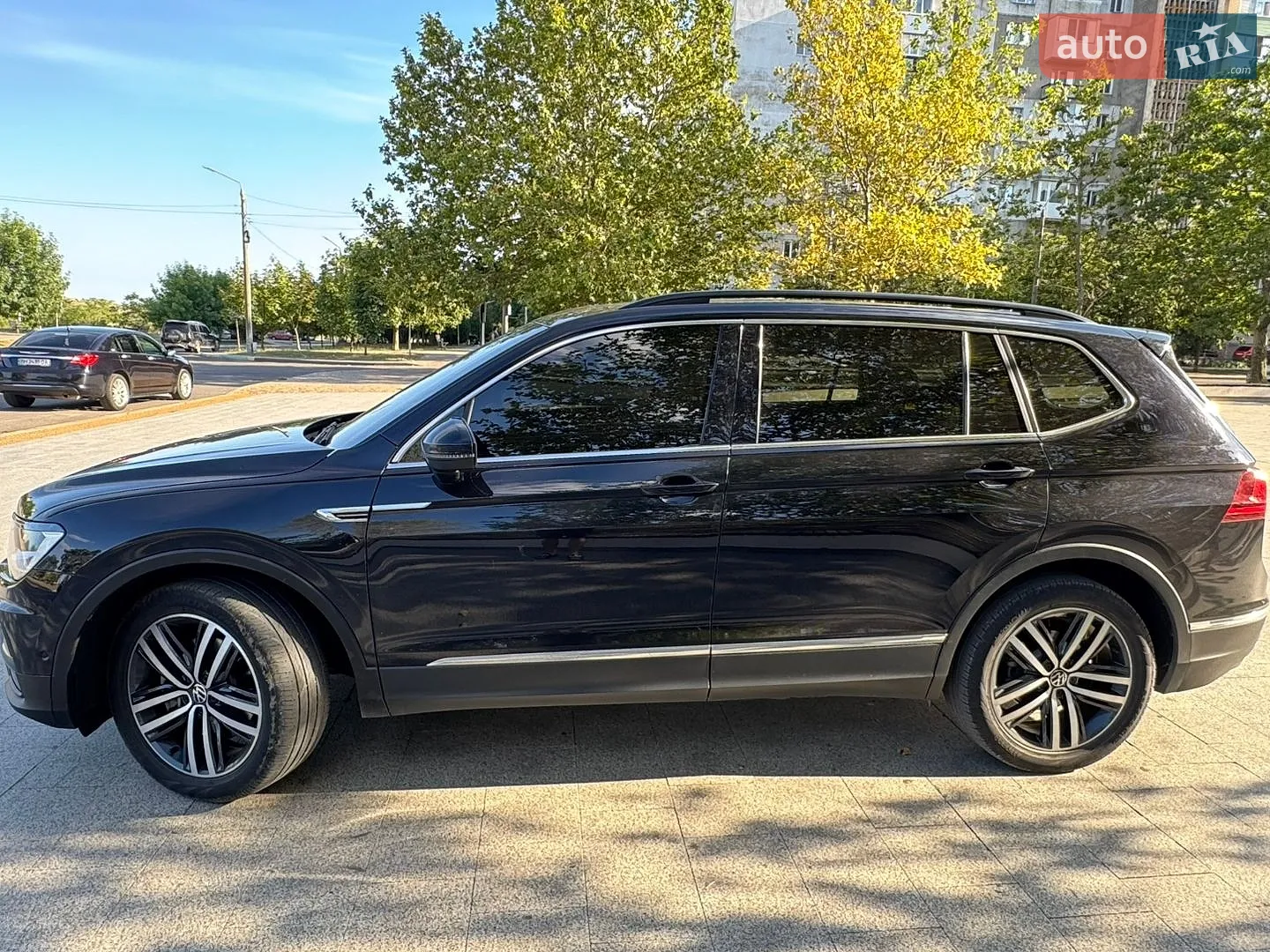 2018 Volkswagen Tiguan - мініатюра 3