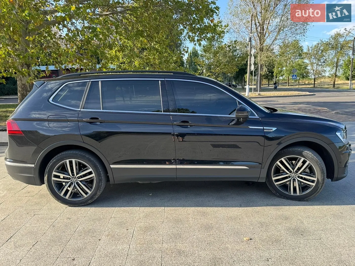 2018 Volkswagen Tiguan - мініатюра 7