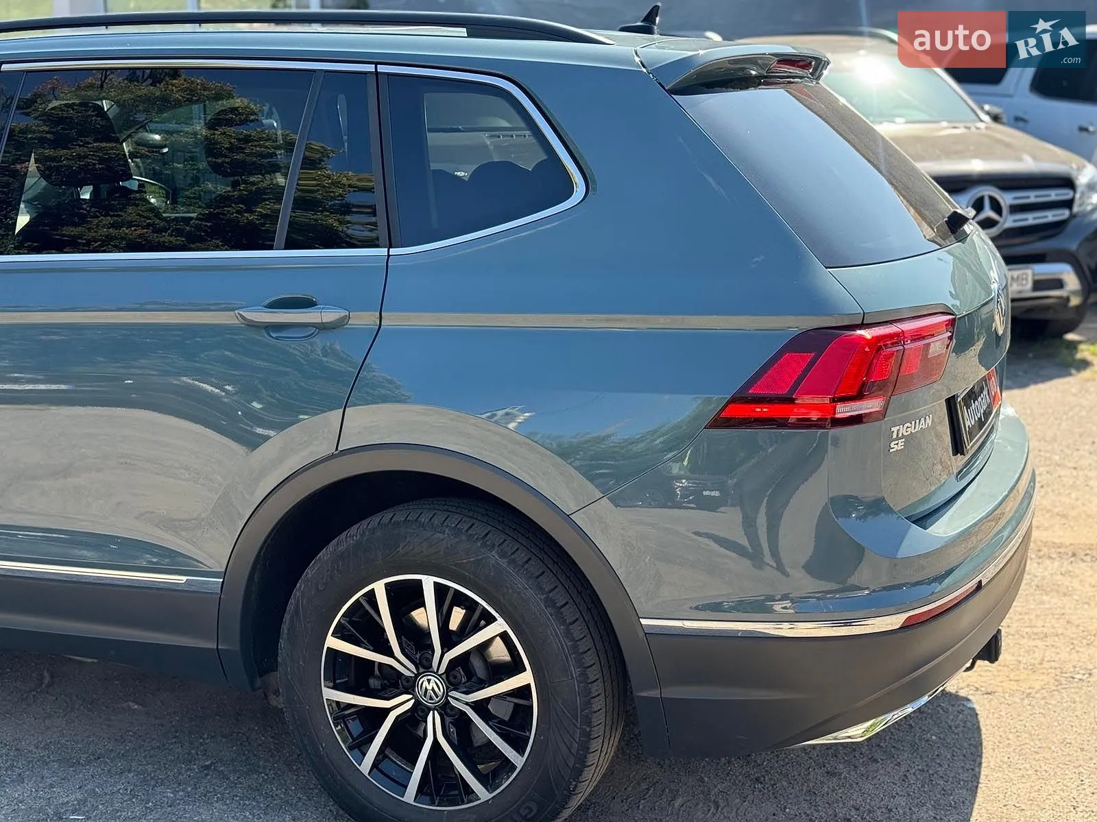 2021 Volkswagen Tiguan - мініатюра 10
