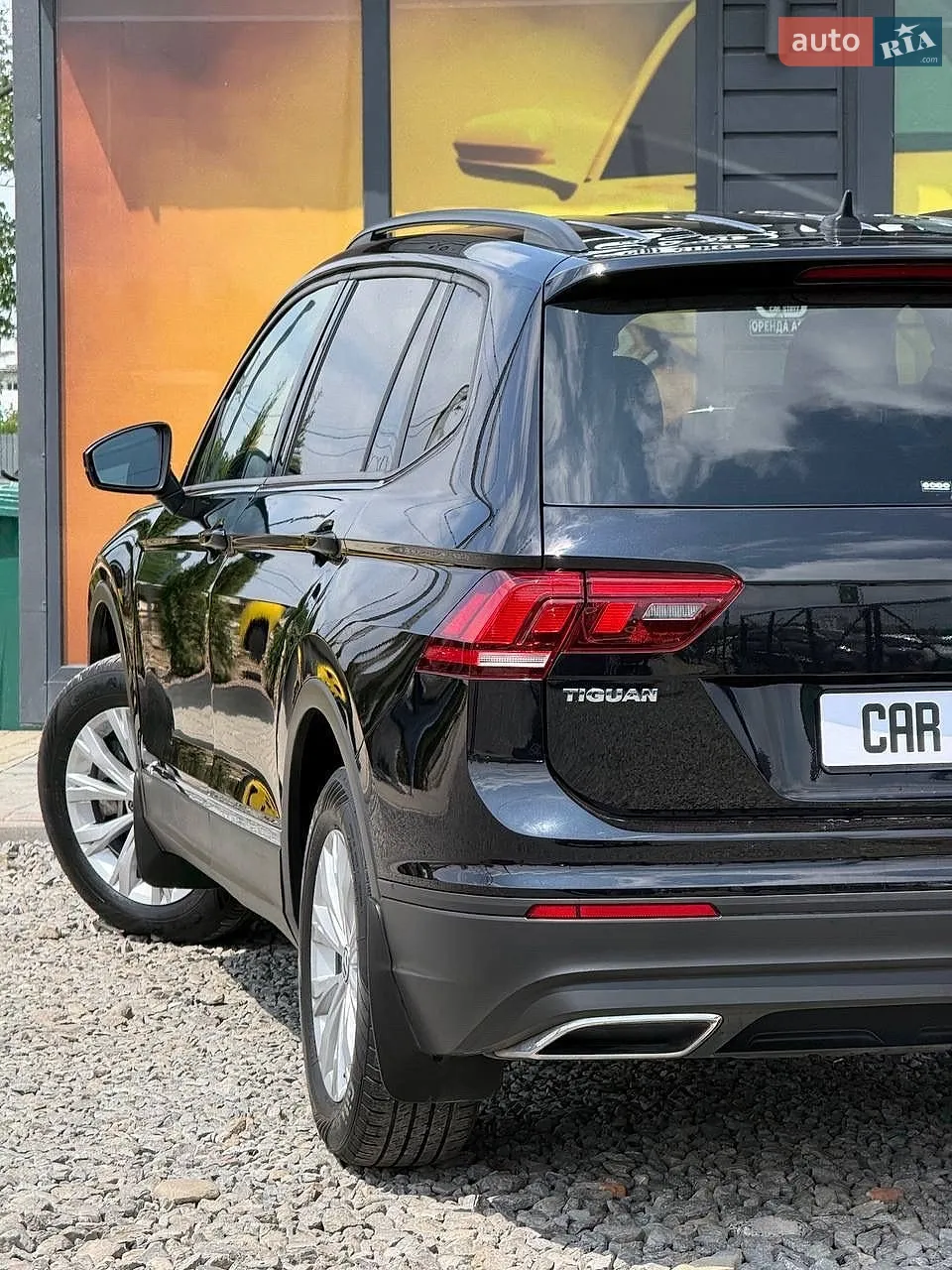 2020 Volkswagen Tiguan - мініатюра 18
