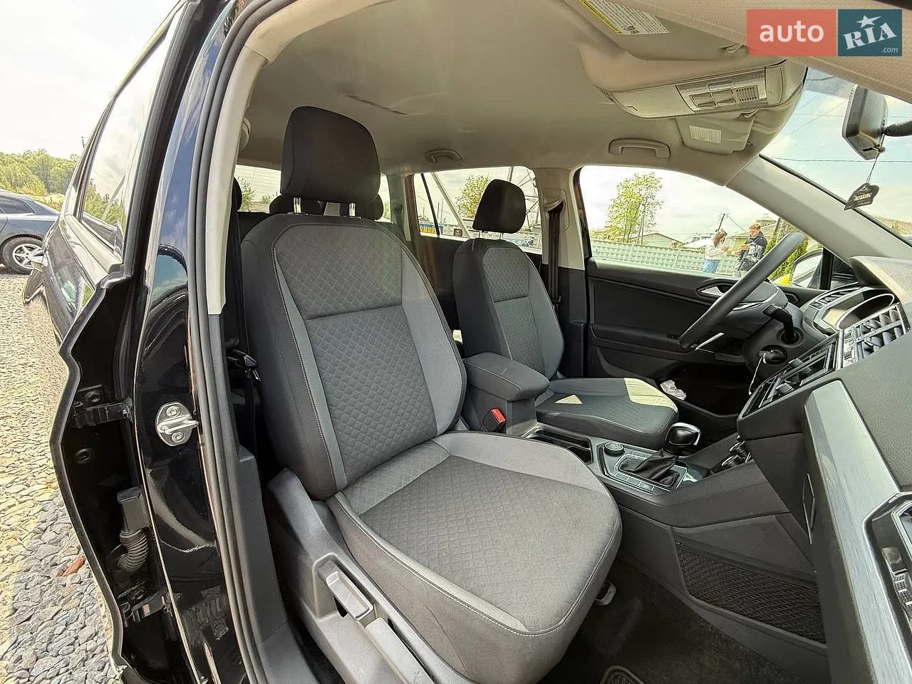 2020 Volkswagen Tiguan - мініатюра 26