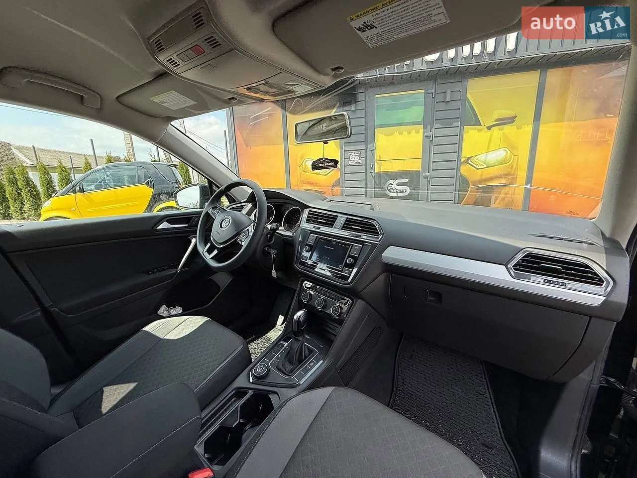 2020 Volkswagen Tiguan - мініатюра 29