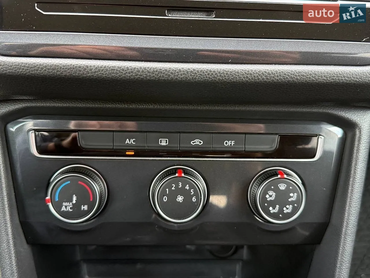 2020 Volkswagen Tiguan - мініатюра 46