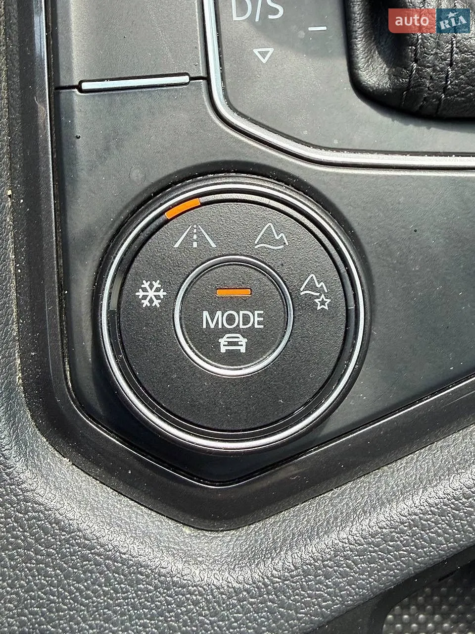 2020 Volkswagen Tiguan - мініатюра 48