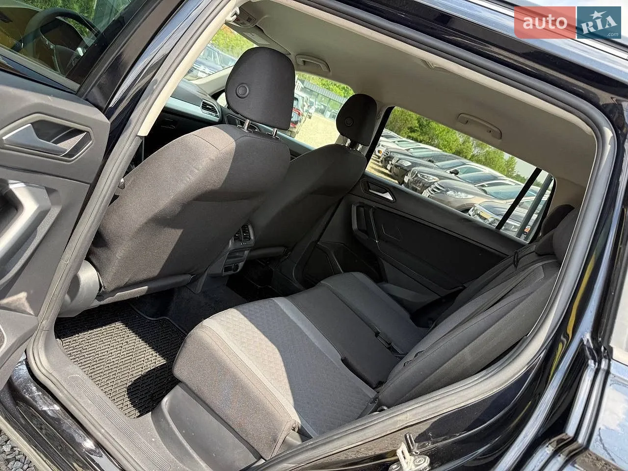 2020 Volkswagen Tiguan - мініатюра 38