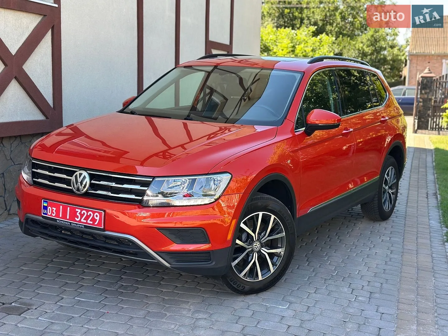 2018 Volkswagen Tiguan - фото 1