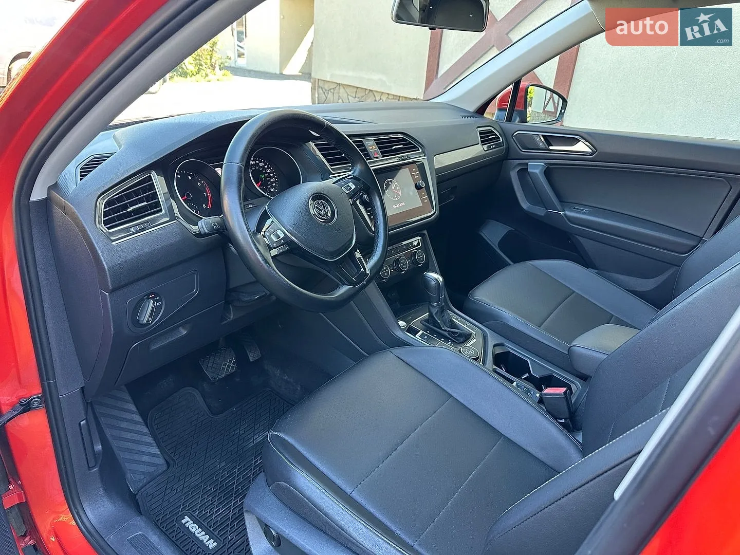 2018 Volkswagen Tiguan - мініатюра 20
