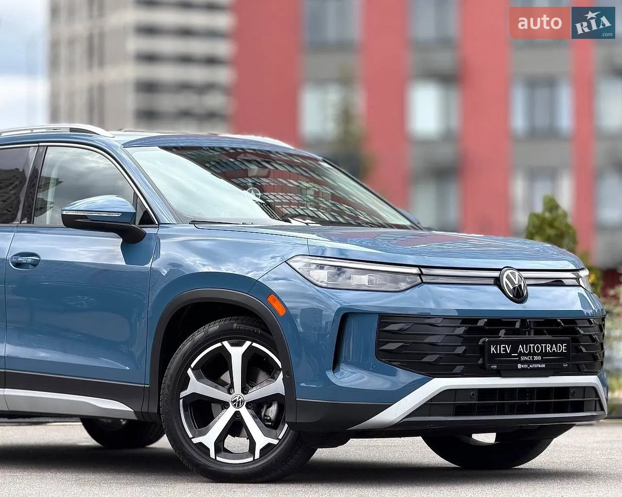 2025 Volkswagen Tiguan - мініатюра 3