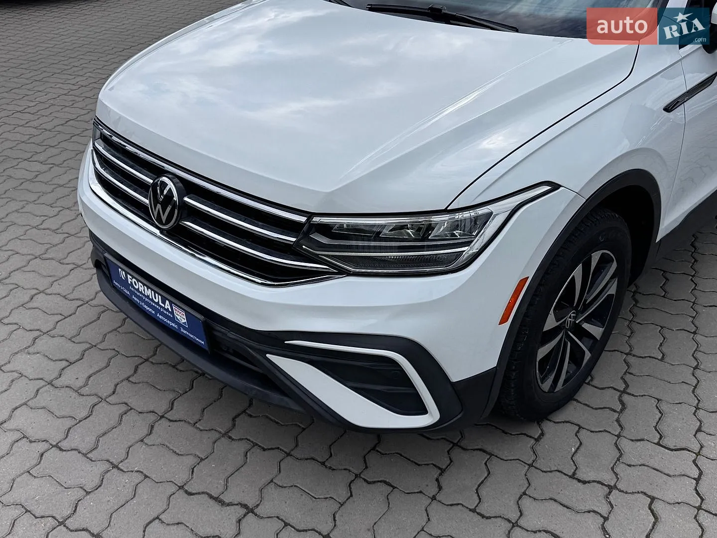2022 Volkswagen Tiguan - мініатюра 10