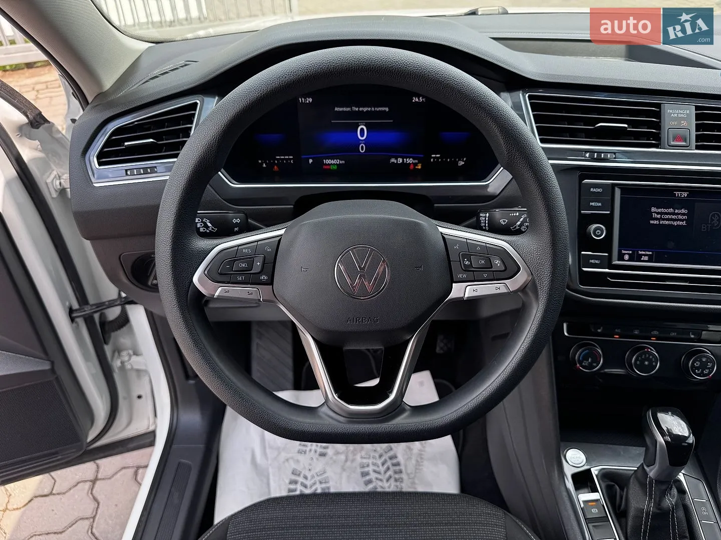 2022 Volkswagen Tiguan - мініатюра 18