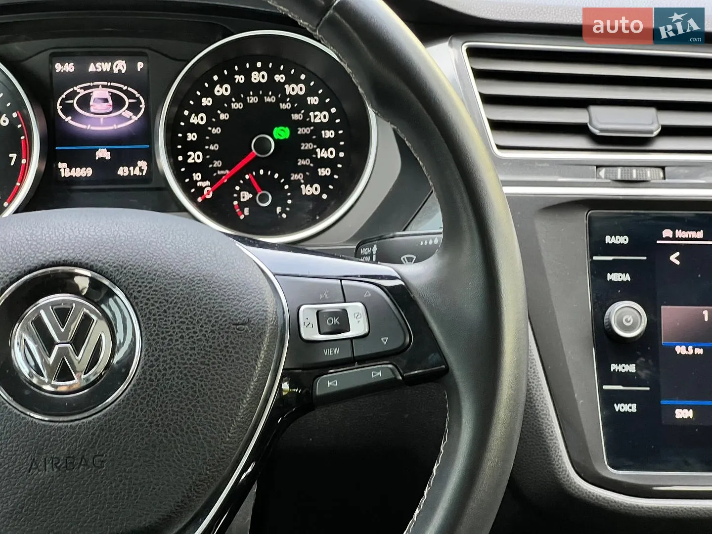 2021 Volkswagen Tiguan - мініатюра 36