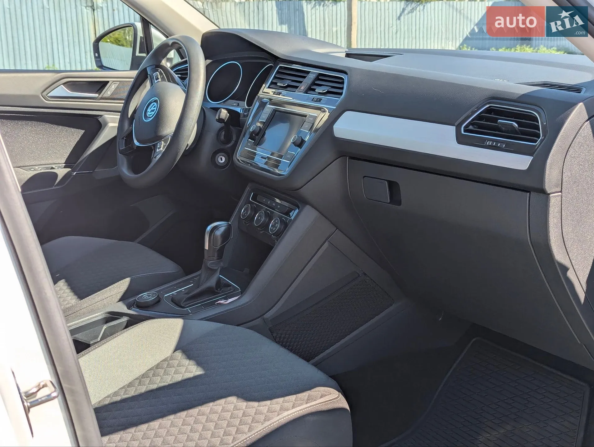 2019 Volkswagen Tiguan - мініатюра 9
