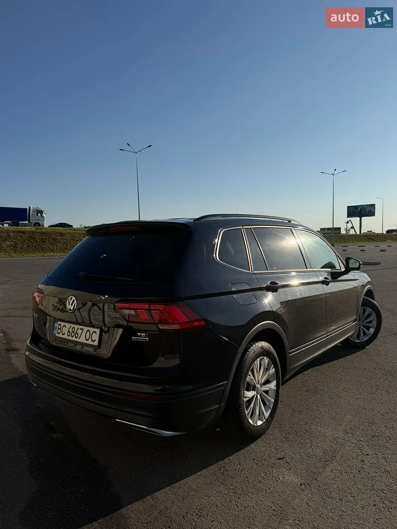 2017 Volkswagen Tiguan - мініатюра 5