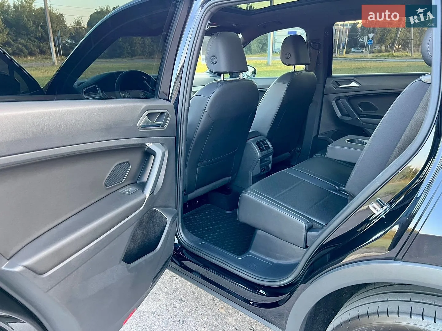 2020 Volkswagen Tiguan - мініатюра 47