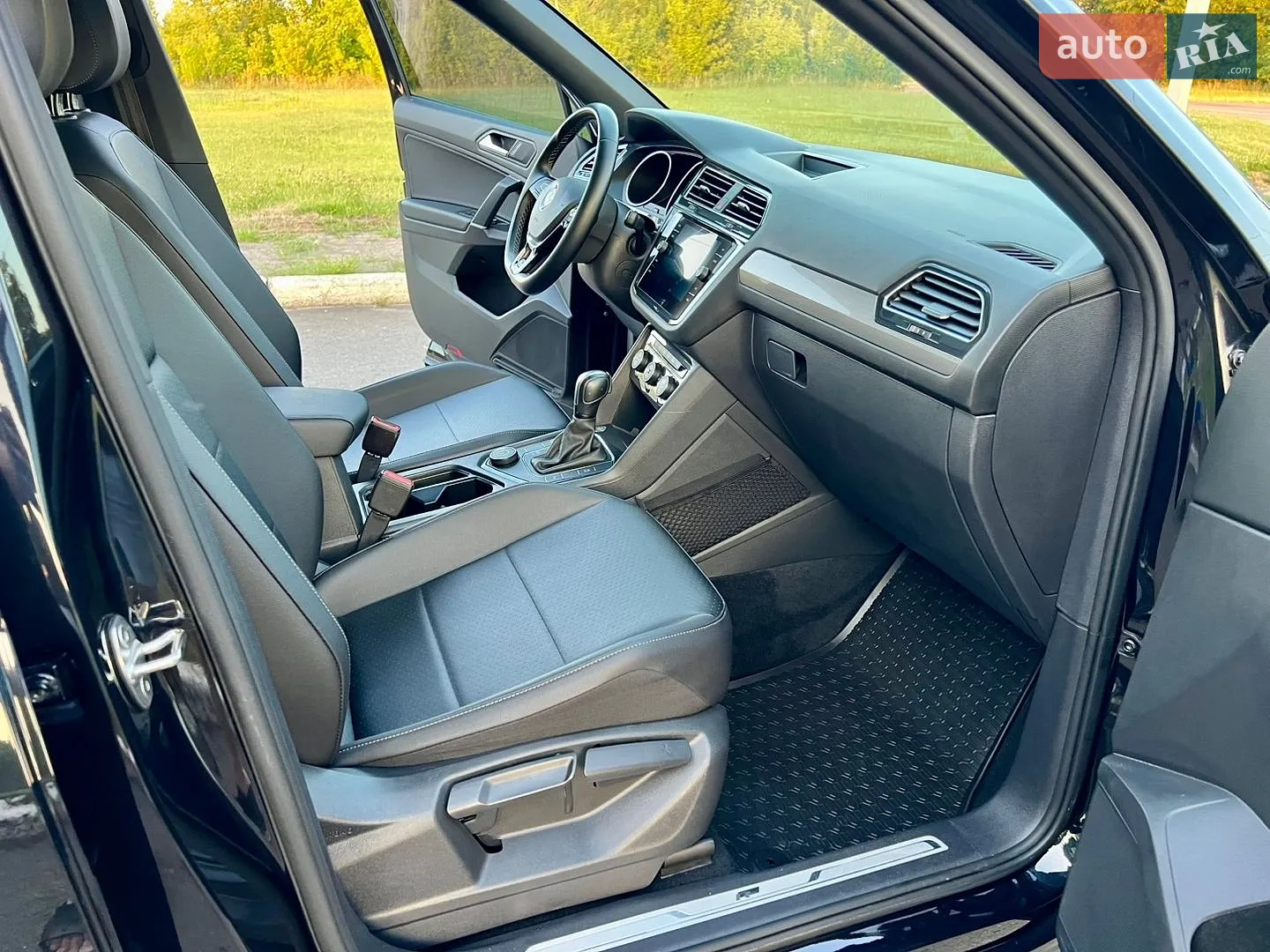2020 Volkswagen Tiguan - мініатюра 60
