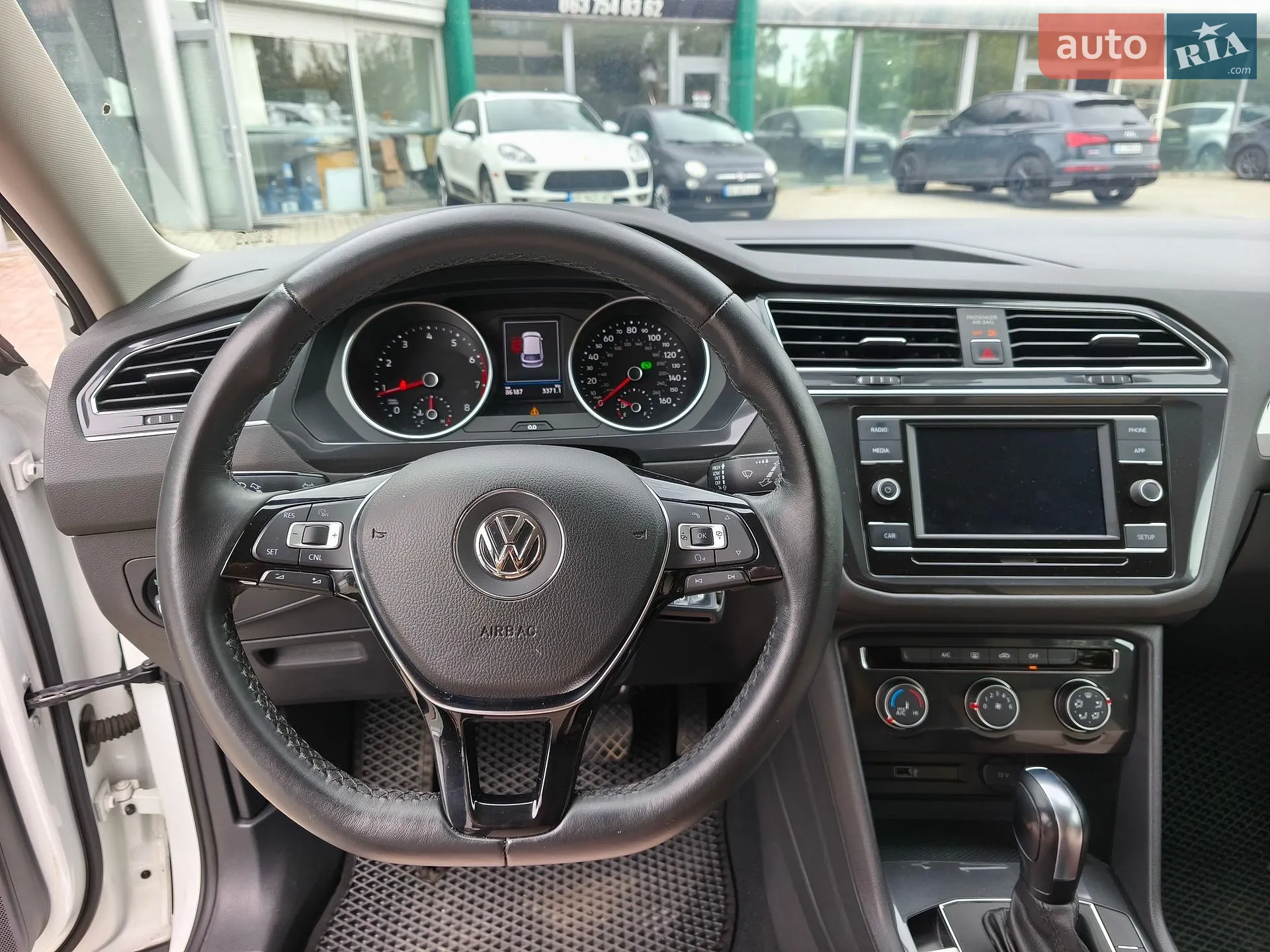 2017 Volkswagen Tiguan - мініатюра 15