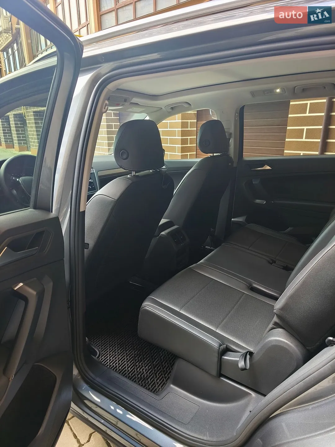 2019 Volkswagen Tiguan - мініатюра 16