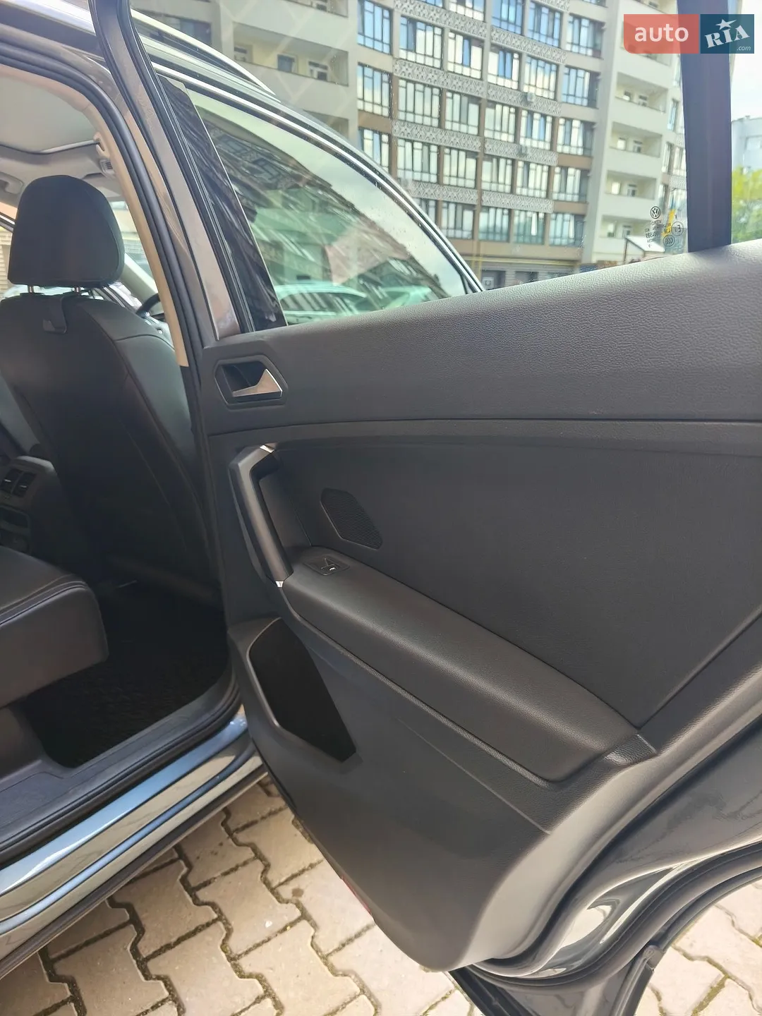 2019 Volkswagen Tiguan - мініатюра 18
