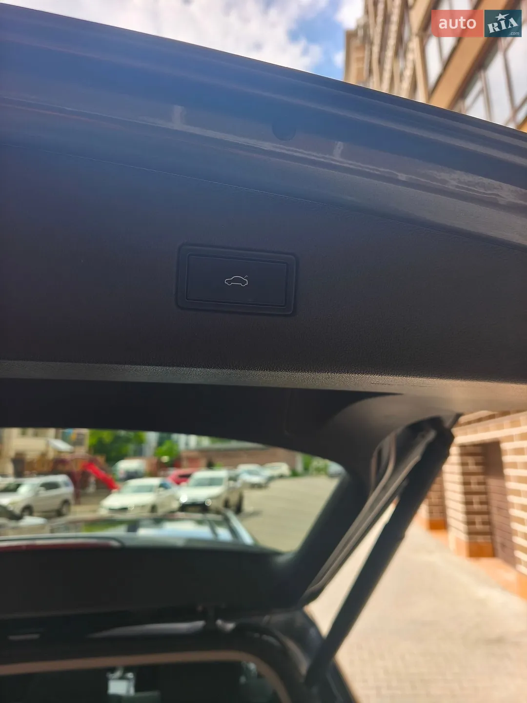 2019 Volkswagen Tiguan - мініатюра 28