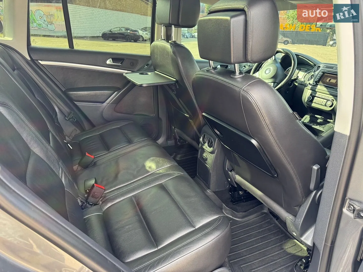 2013 Volkswagen Tiguan - мініатюра 25