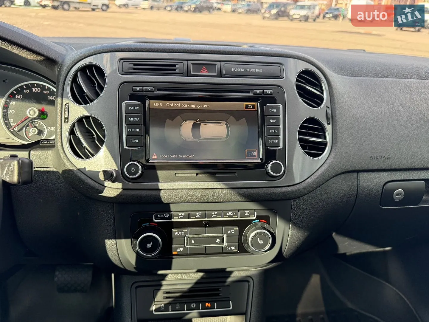 2013 Volkswagen Tiguan - мініатюра 39