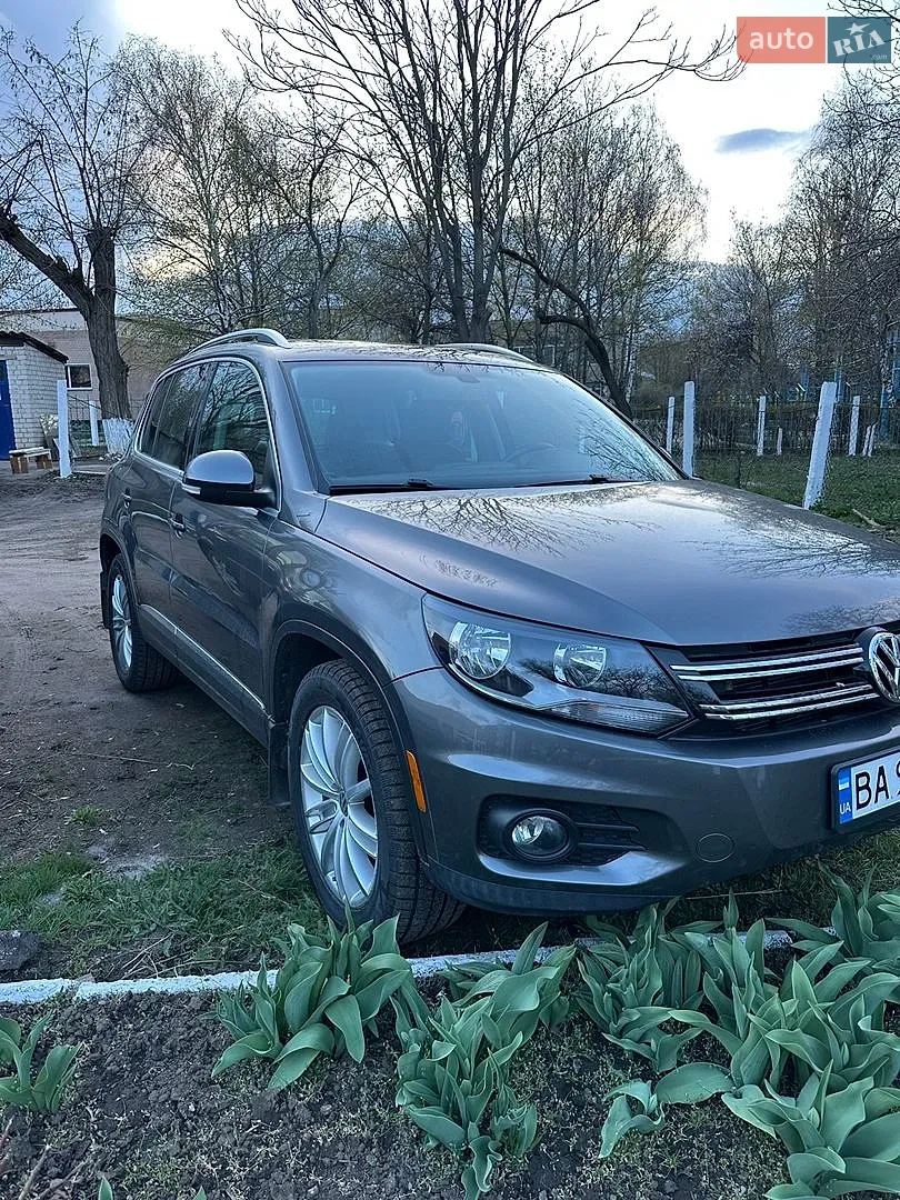 2015 Volkswagen Tiguan - мініатюра 9