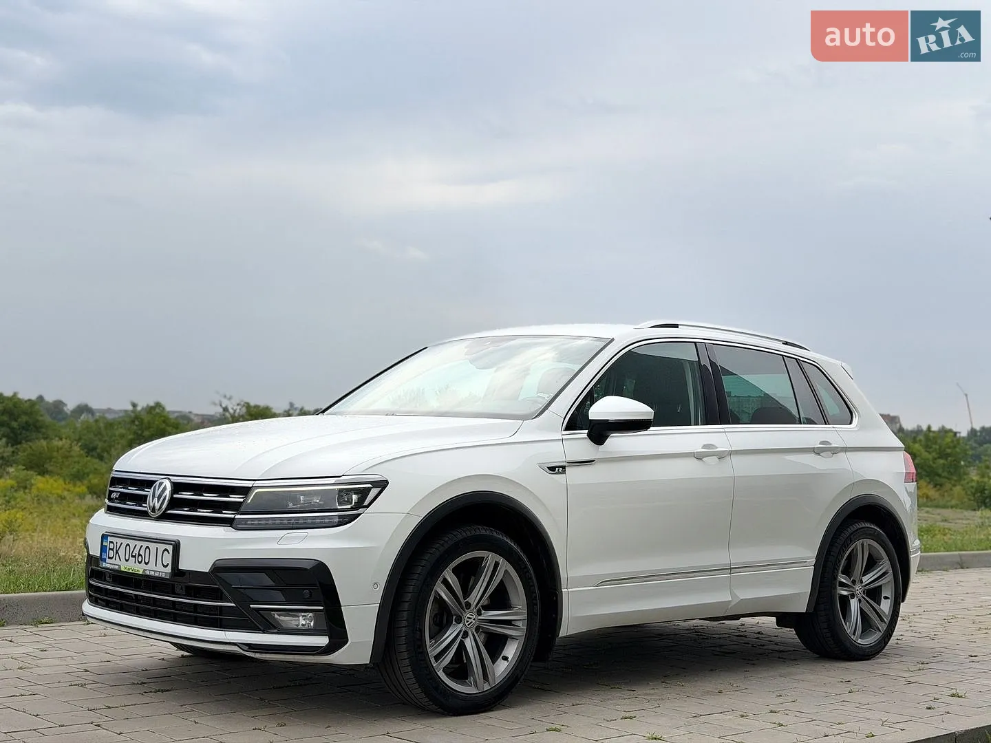 2019 Volkswagen Tiguan - фото 1