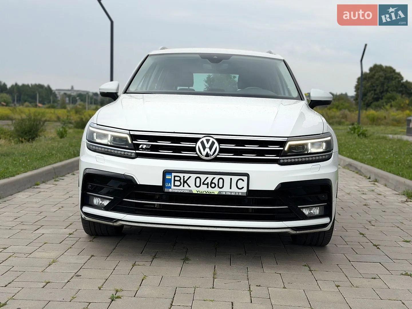 2019 Volkswagen Tiguan - мініатюра 2