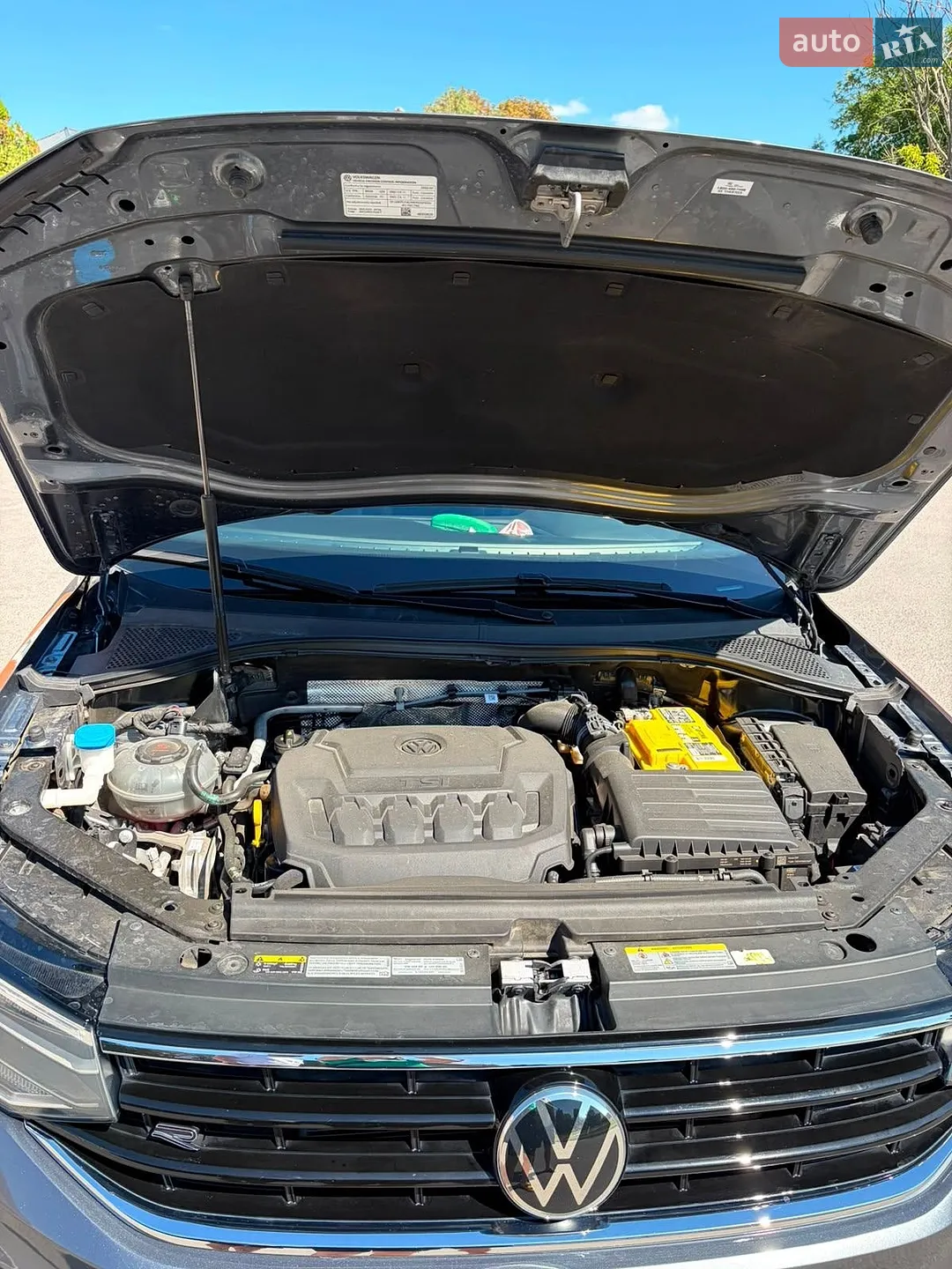 2021 Volkswagen Tiguan - мініатюра 15