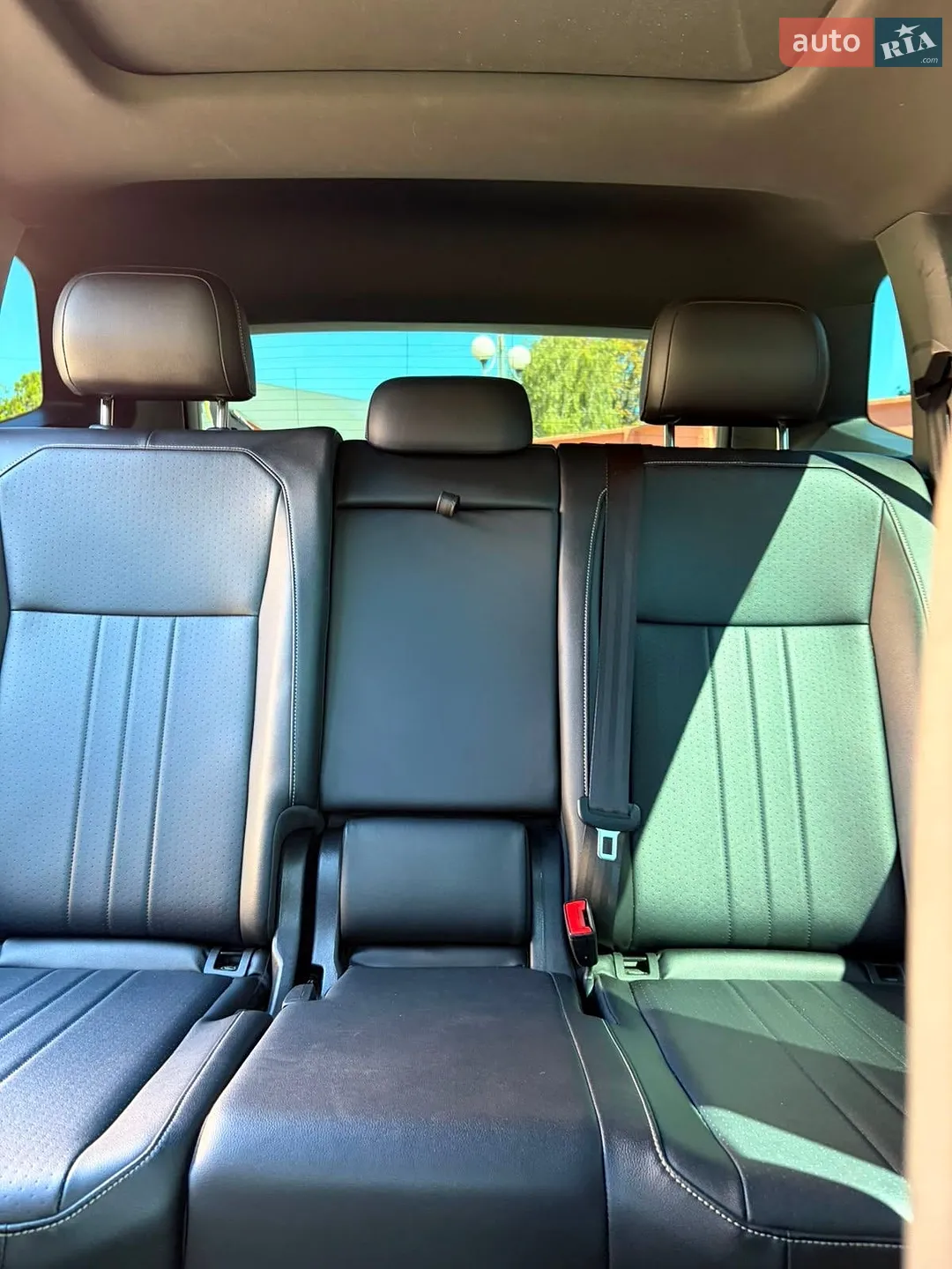 2021 Volkswagen Tiguan - мініатюра 19