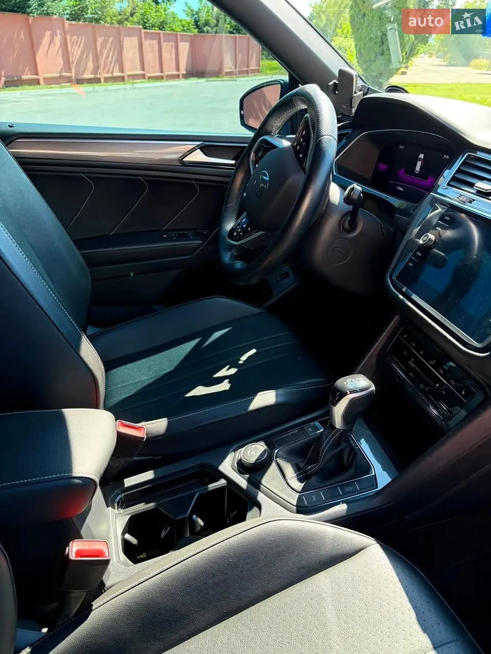 2021 Volkswagen Tiguan - мініатюра 22