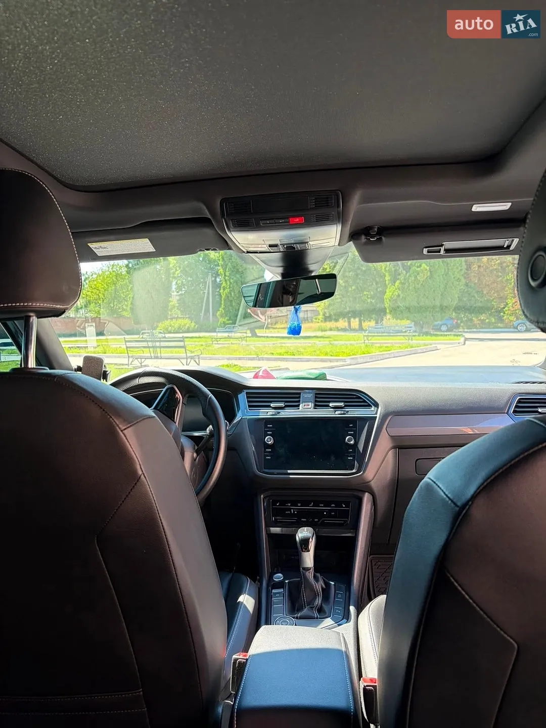 2021 Volkswagen Tiguan - мініатюра 25