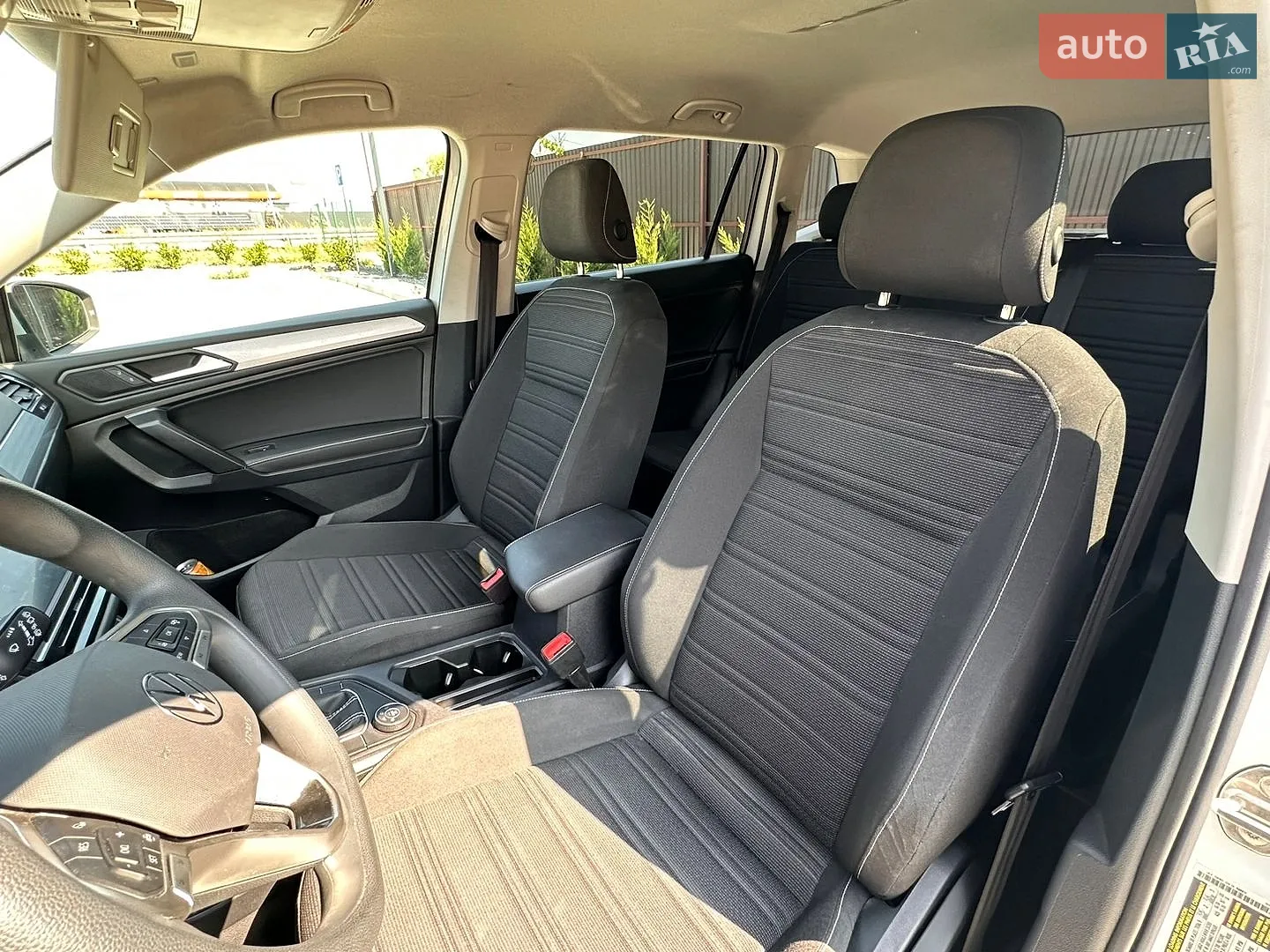 2022 Volkswagen Tiguan - мініатюра 17