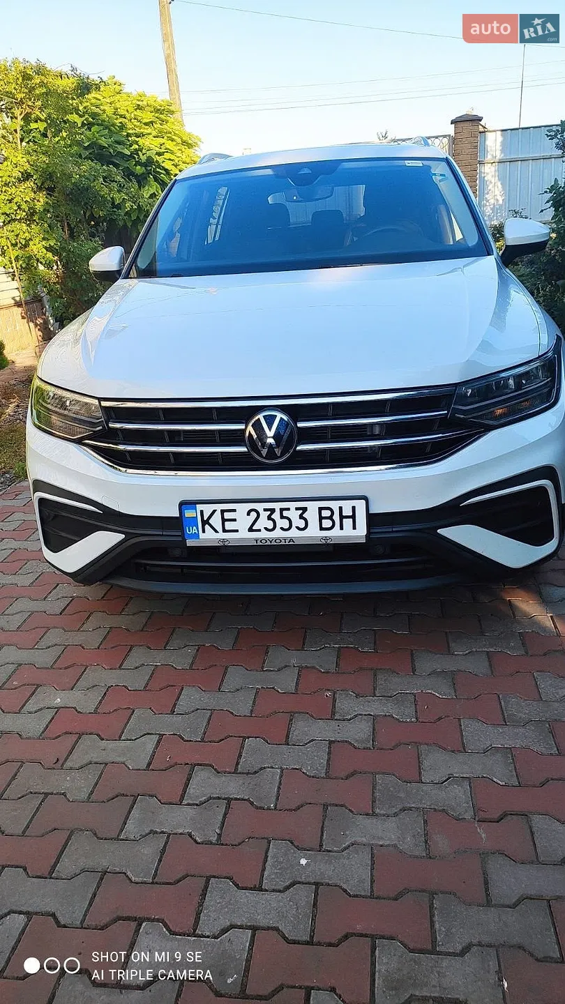2023 Volkswagen Tiguan - фото 1
