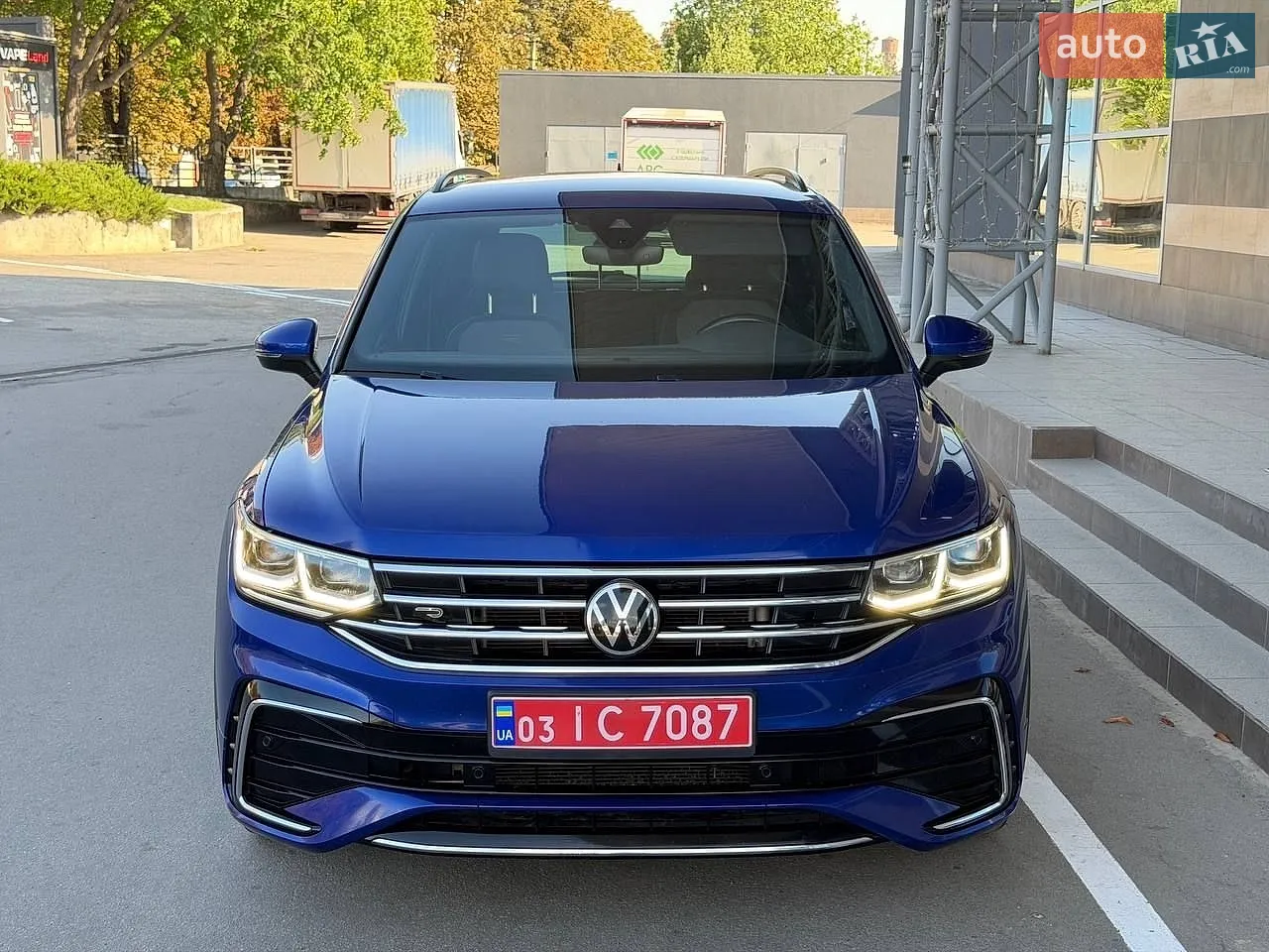 2023 Volkswagen Tiguan - мініатюра 2