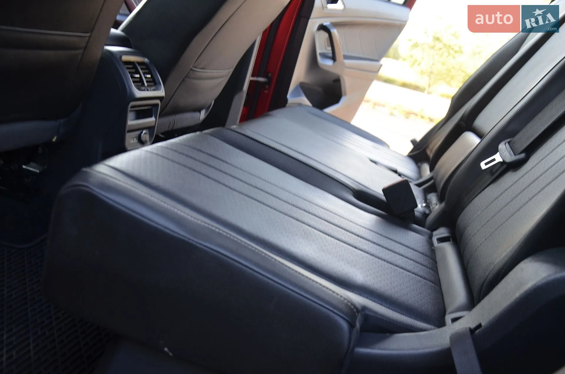 2022 Volkswagen Tiguan - мініатюра 46