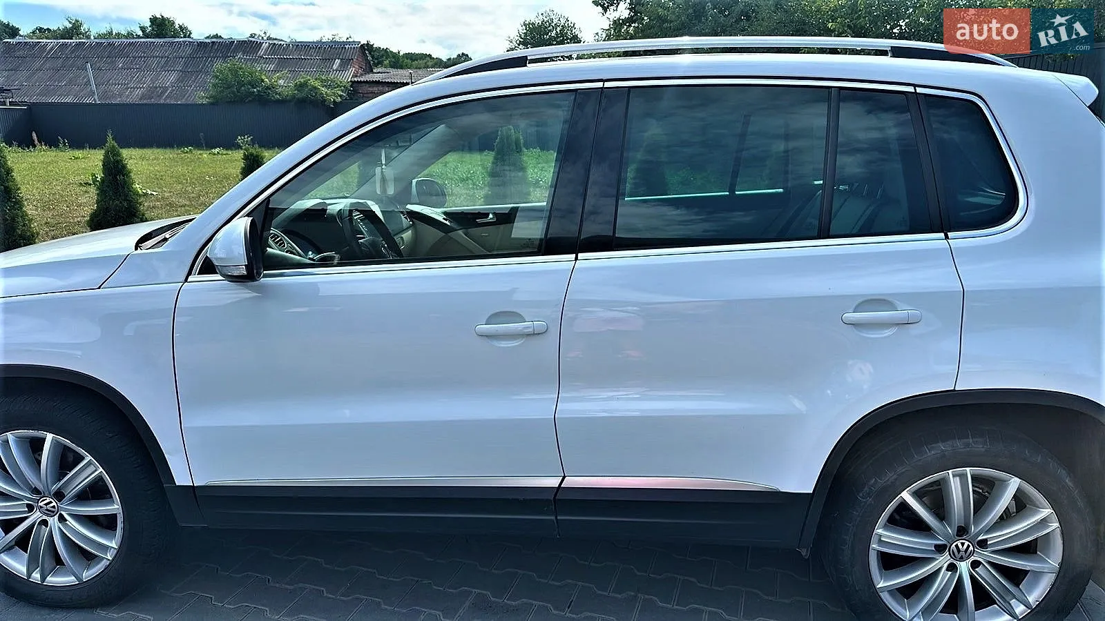 2016 Volkswagen Tiguan - мініатюра 17