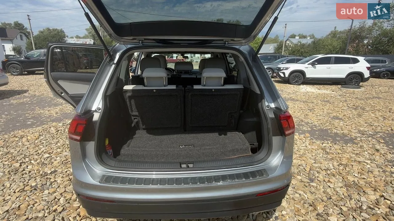 2019 Volkswagen Tiguan - мініатюра 11