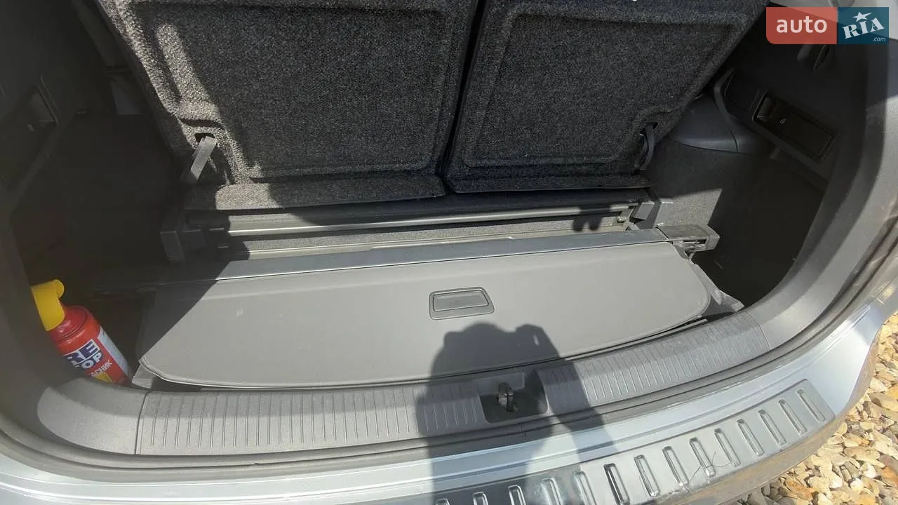 2019 Volkswagen Tiguan - мініатюра 12