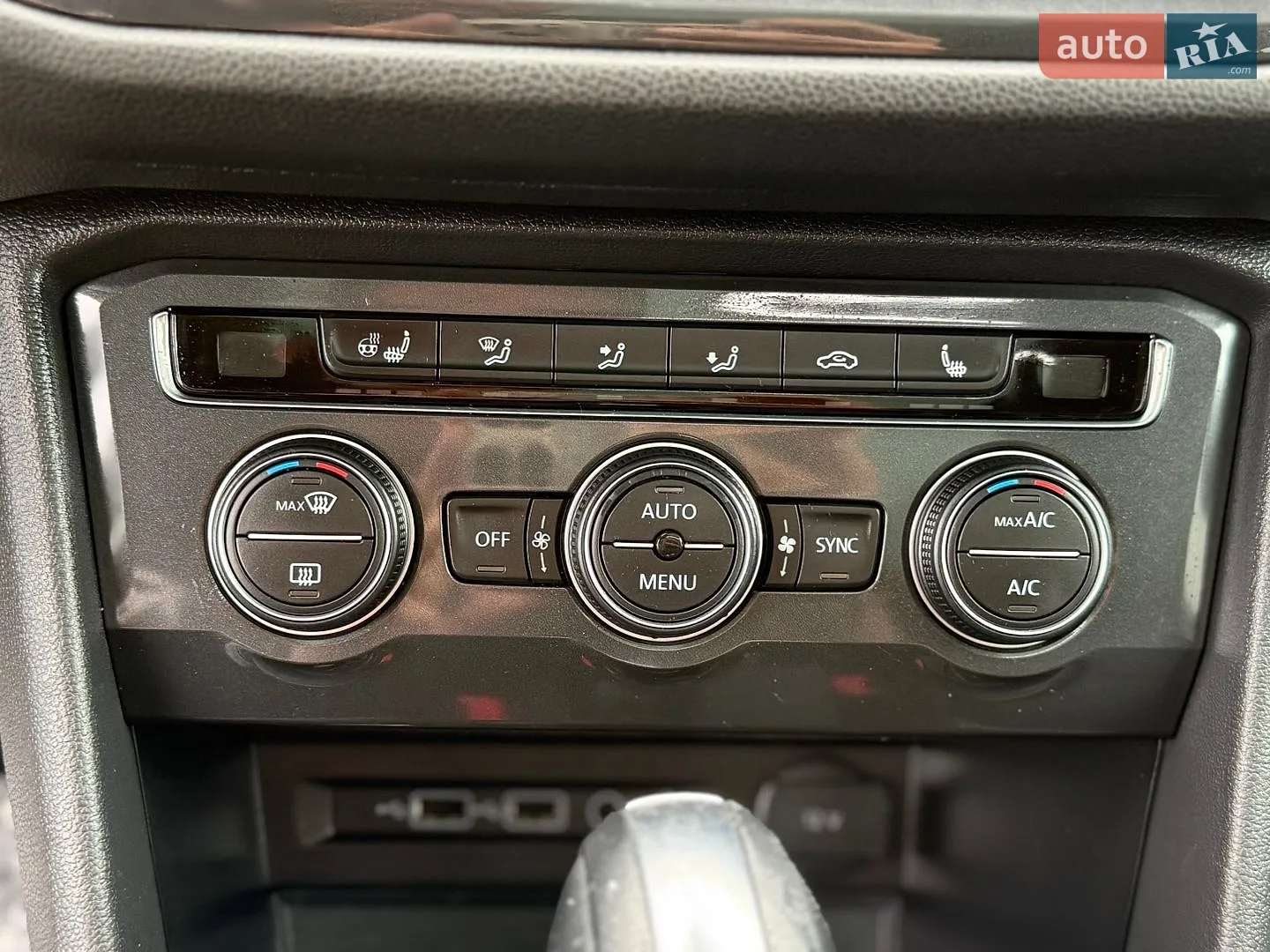 2020 Volkswagen Tiguan - мініатюра 25