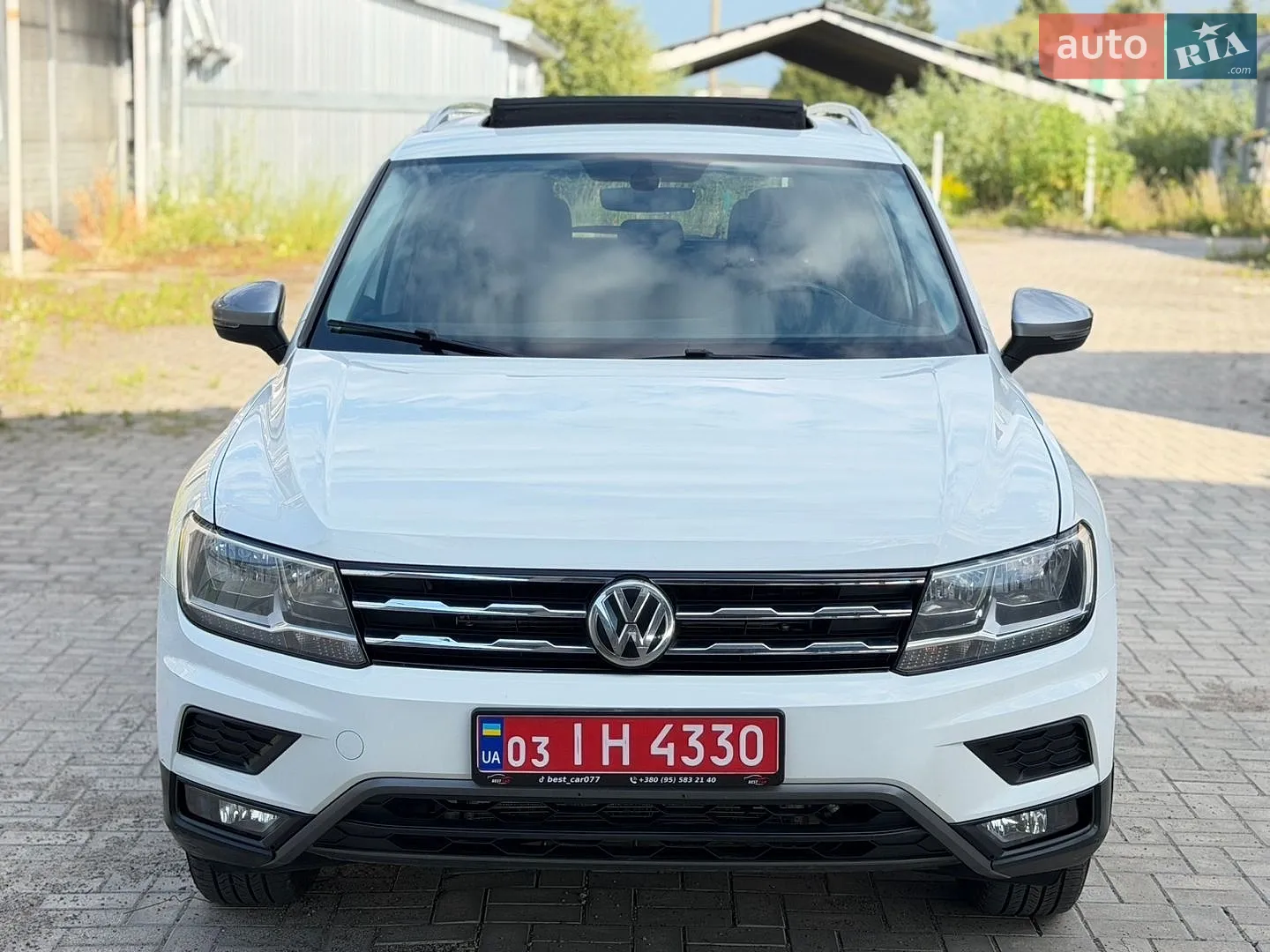 2021 Volkswagen Tiguan - мініатюра 2