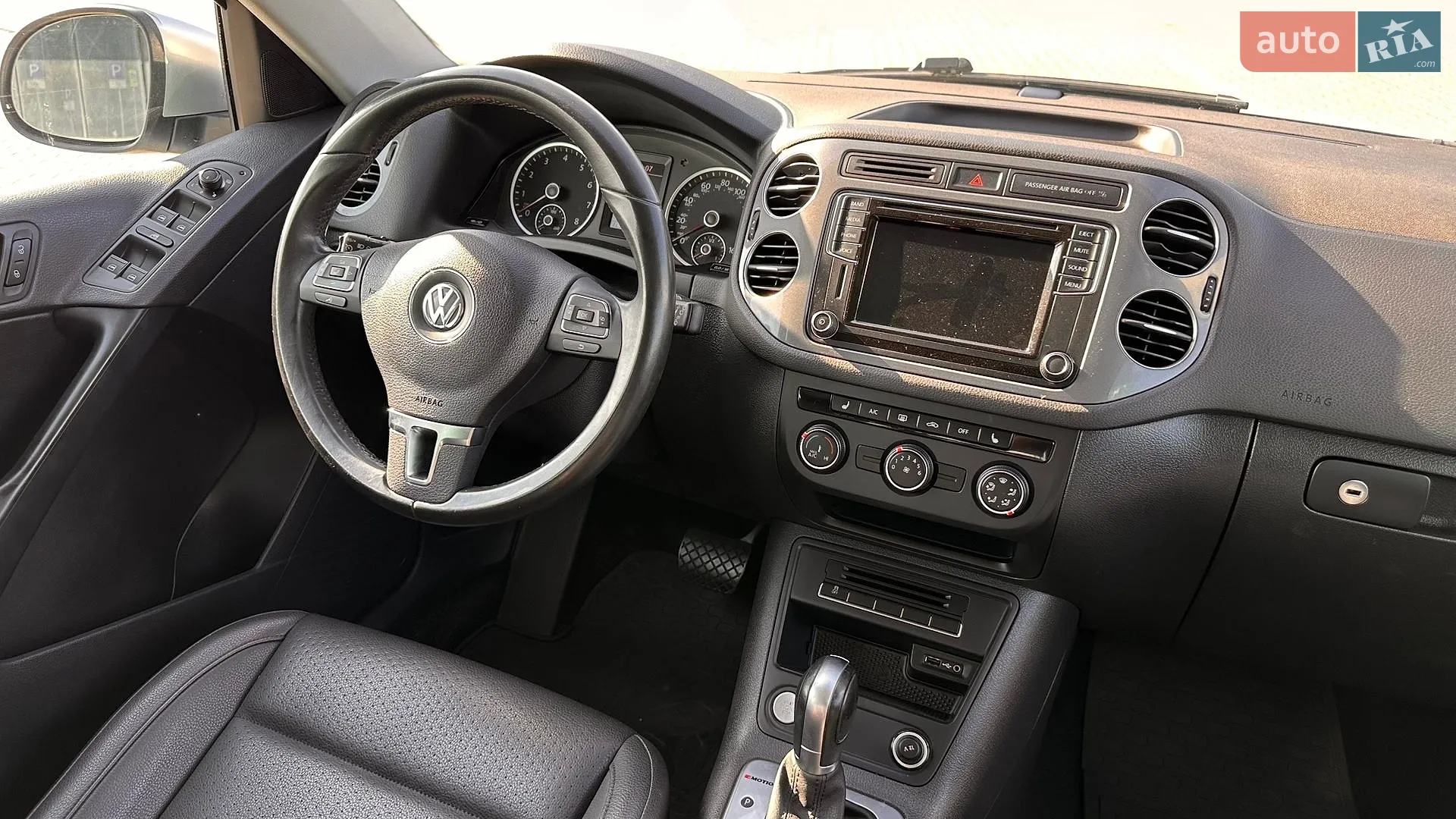 2017 Volkswagen Tiguan - мініатюра 26