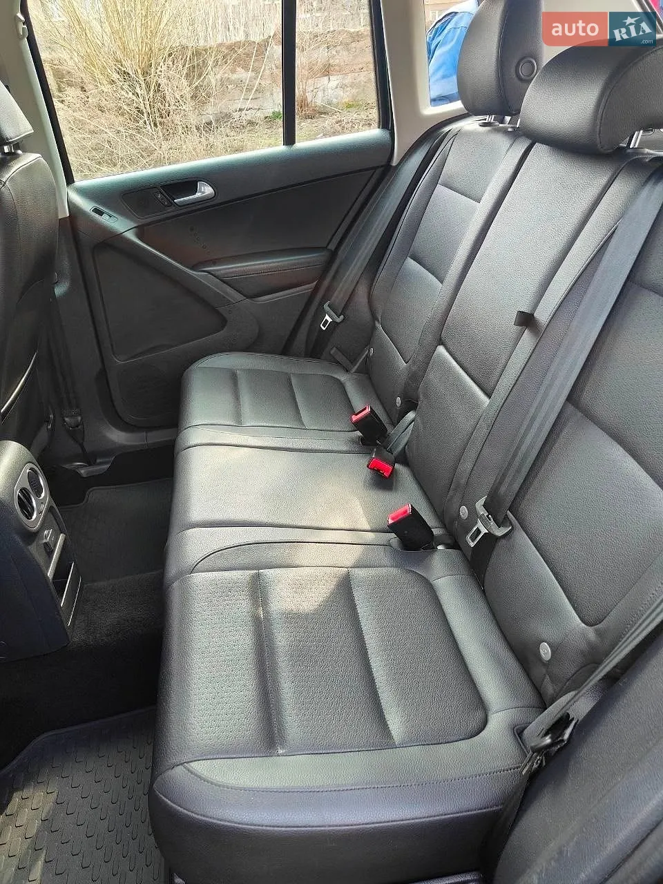 2016 Volkswagen Tiguan - мініатюра 20