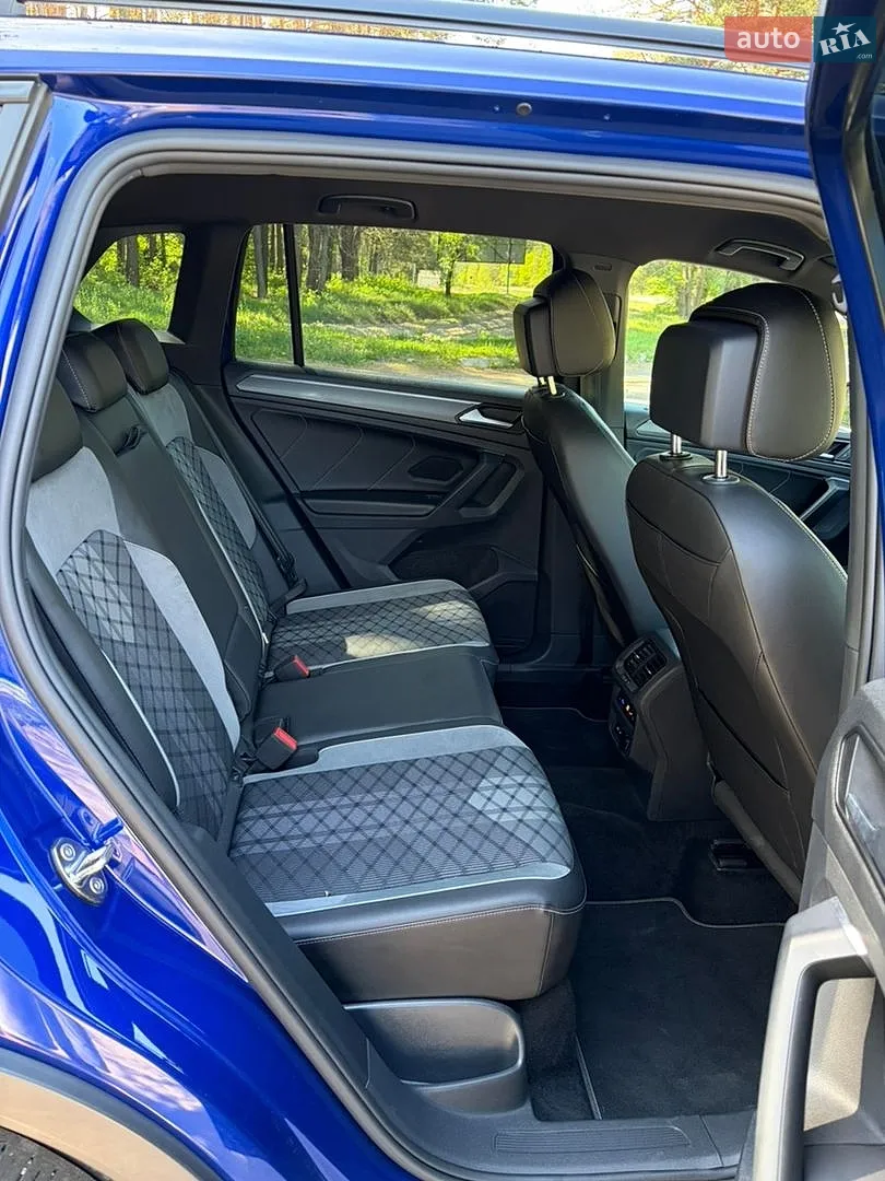 2021 Volkswagen Tiguan - мініатюра 30
