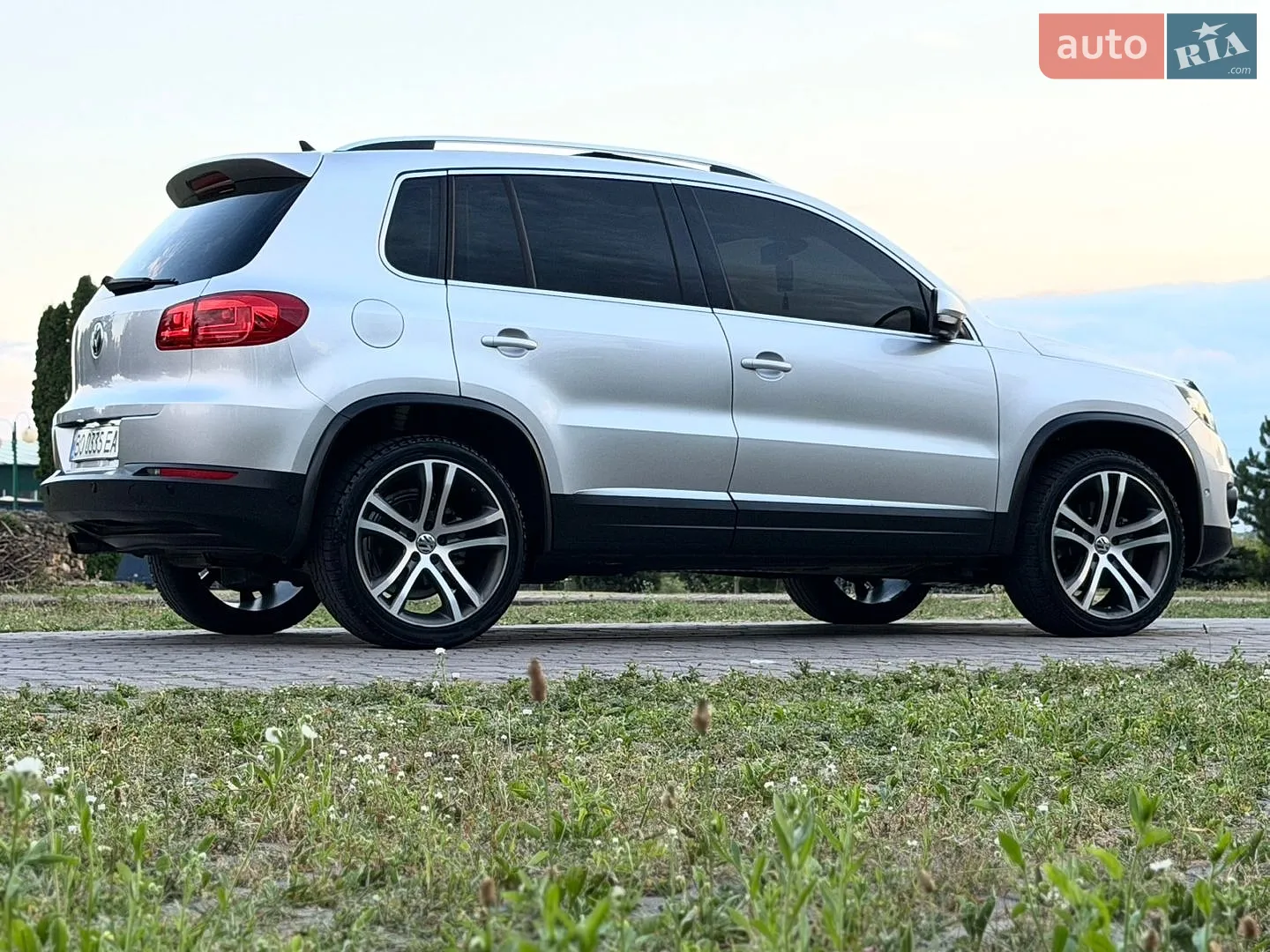 2012 Volkswagen Tiguan - мініатюра 42