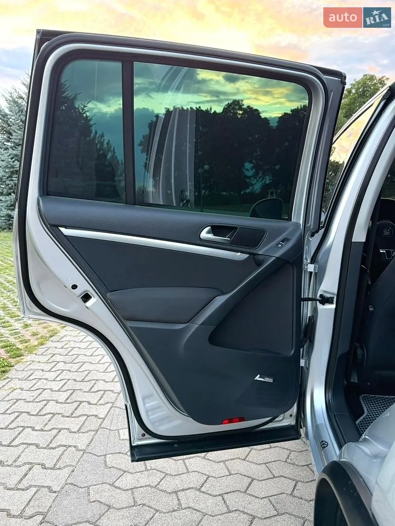 2012 Volkswagen Tiguan - мініатюра 57